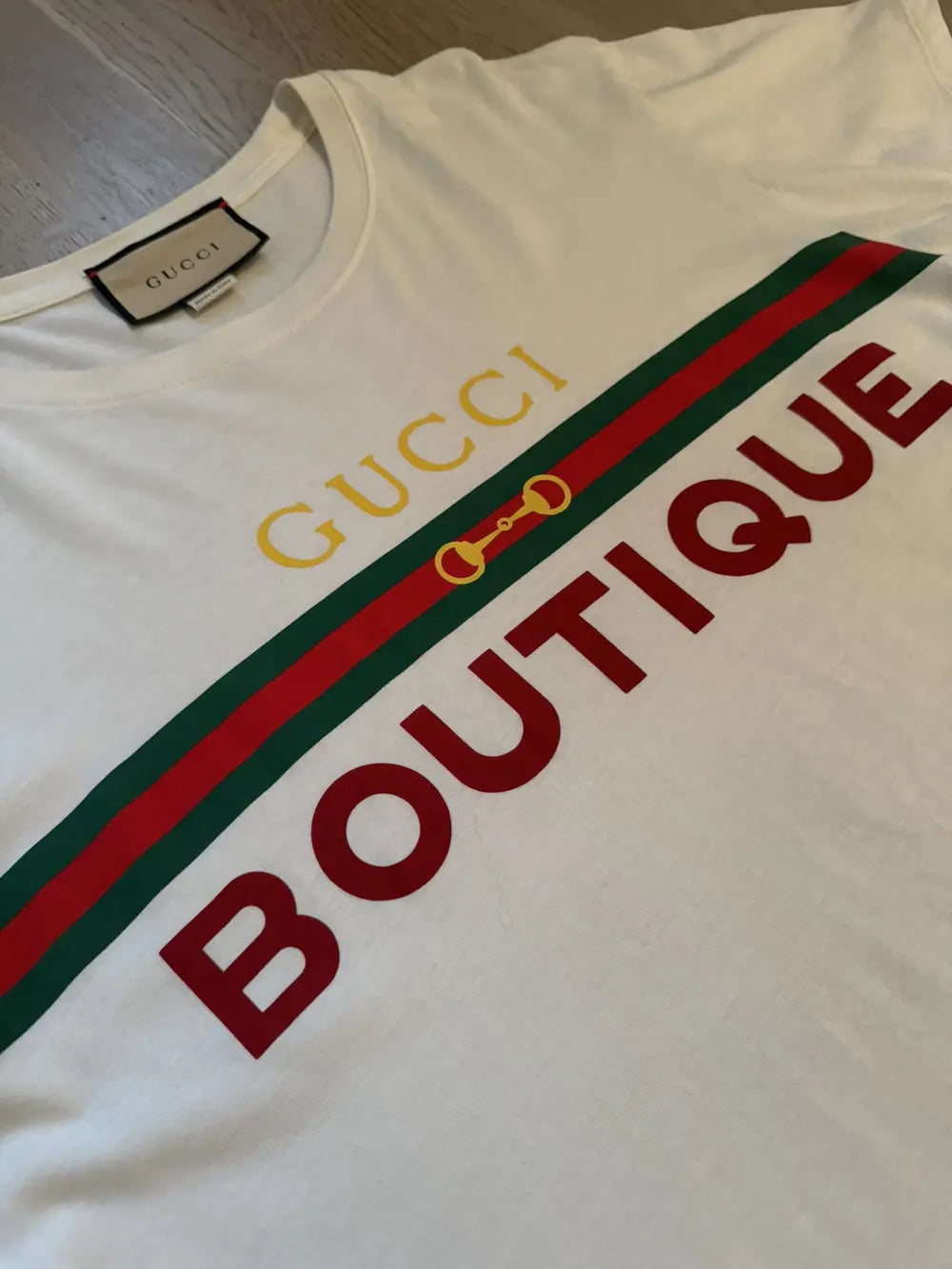 Camiseta Classic Boutique Gucci Branca