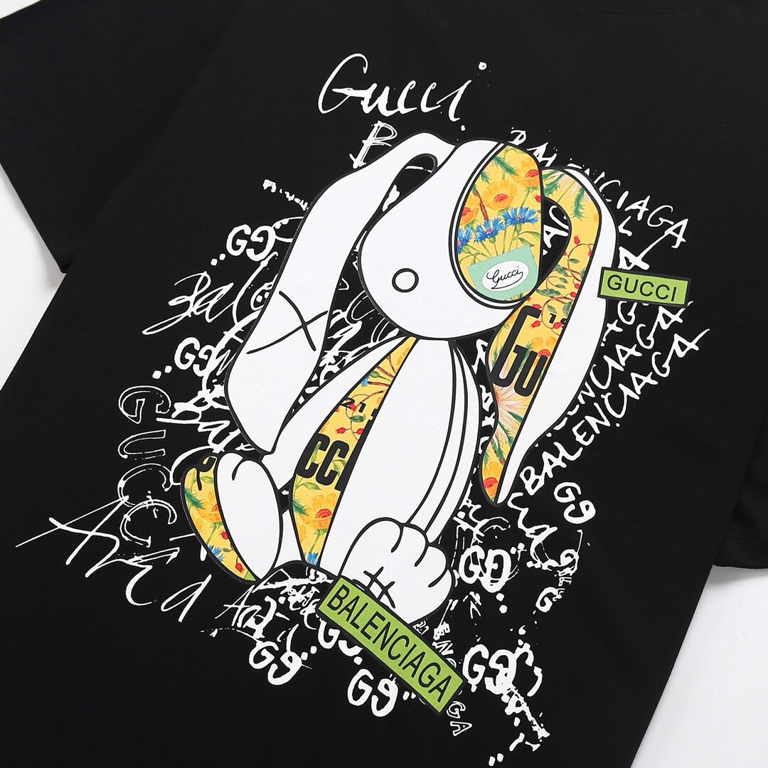 Camiseta Gucci Balenciaga Estampa do Coelho - Preta
