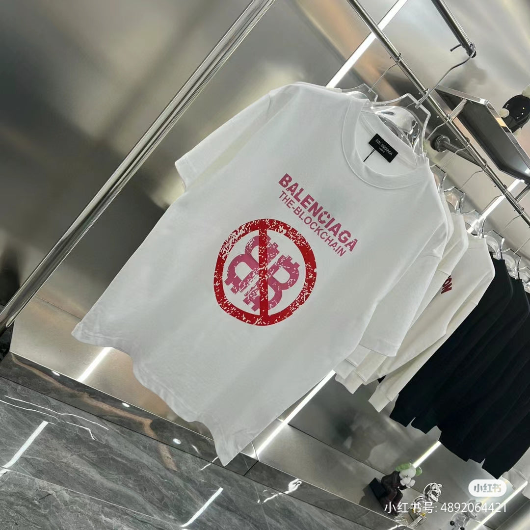 Camiseta Balenciaga The Blockchain - Branca