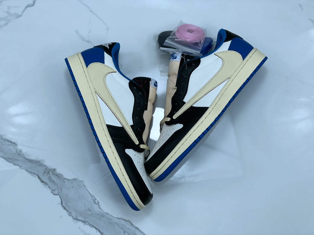 Nike Jordan Retro 1 Low x Travis Scott Fragment