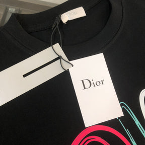 Camiseta Dior Pop Couture - Edição Vibrante - Preto