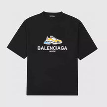 Camiseta Balenciaga daddy shoes explode no verão