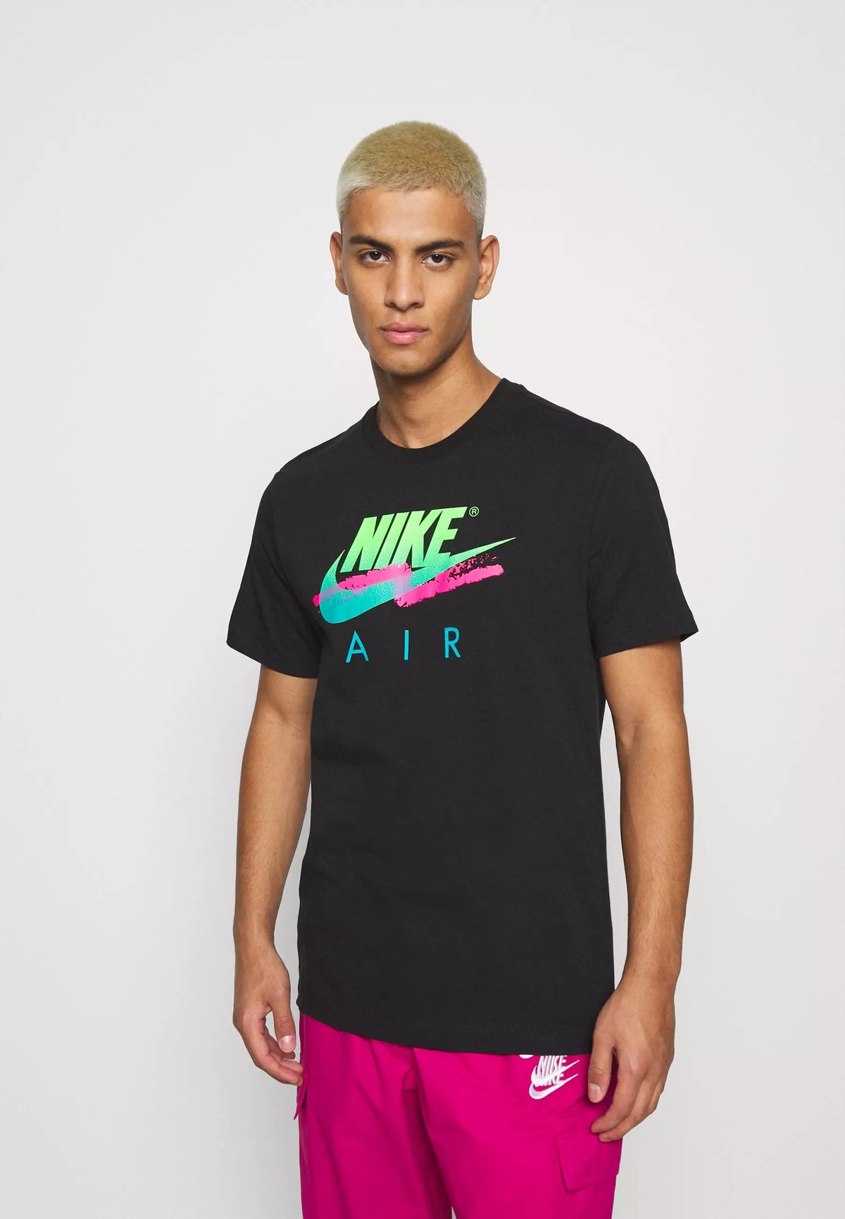 Camiseta NІKE Sportswear DNA FUTUR Preta