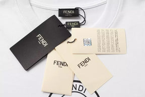 Camiseta logo FENDІ - Branca (PRONTA ENTREGA)